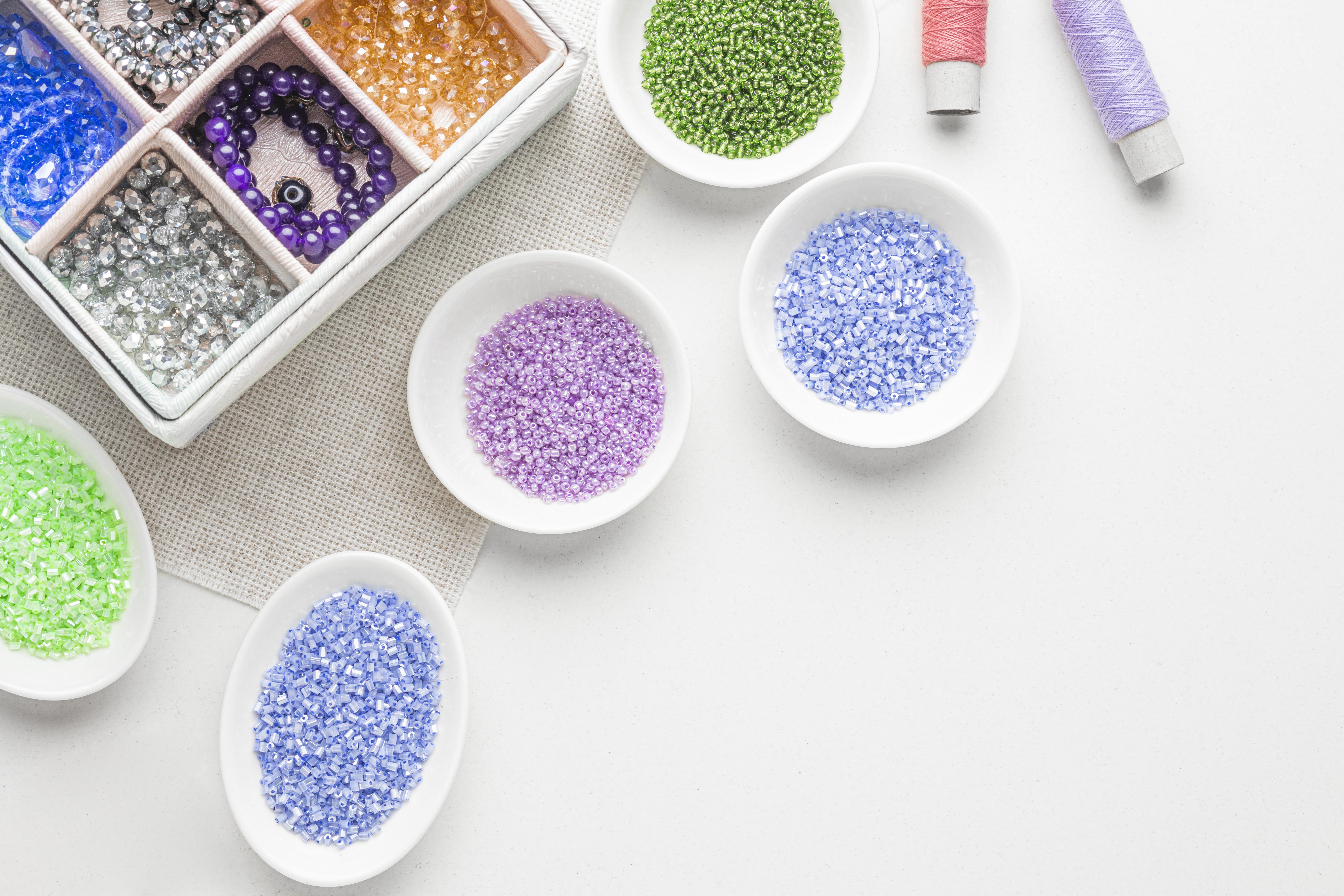 Вязаные жгуты (бисер)